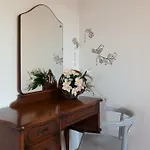 Vakantiehuis Nada With Garden, 80m From The