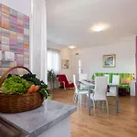 Nada With Garden, 80m From The Vakantiehuis