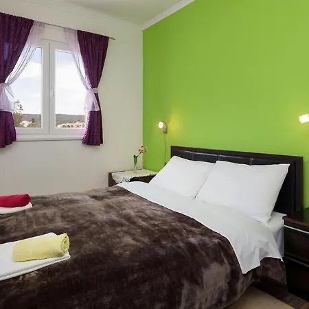 Nada With Garden, 80m From The * Vinišće