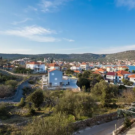 Nada With Garden, 80m From The * Vinišće