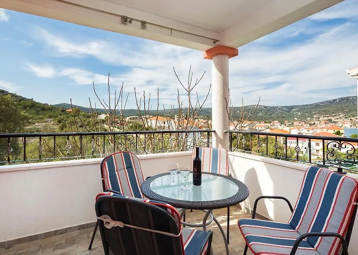 Holiday home Nada Vinisce